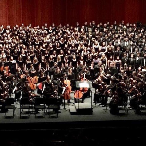 PwcsArts's tweet photo. Congrats to Battlefield &amp; Fairfax HS students for last night’s successful performance of Mozart’s Requiem @HPAC! #PWCSArts https://t.co/aEh66WemKR https://t.co/39GZnP5jqJ