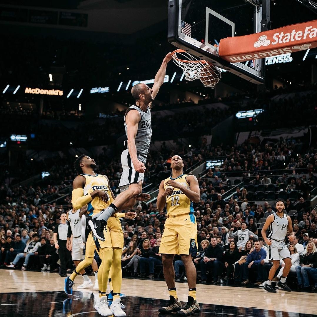 #NBAVote <a href="/manuginobili/">Manu Ginobili</a> 
#AllStar 
Lo pide Messi
Lo pide Del Potro
Lo pide Aguero
Lo pide @La12tuittera 
RT por favor.