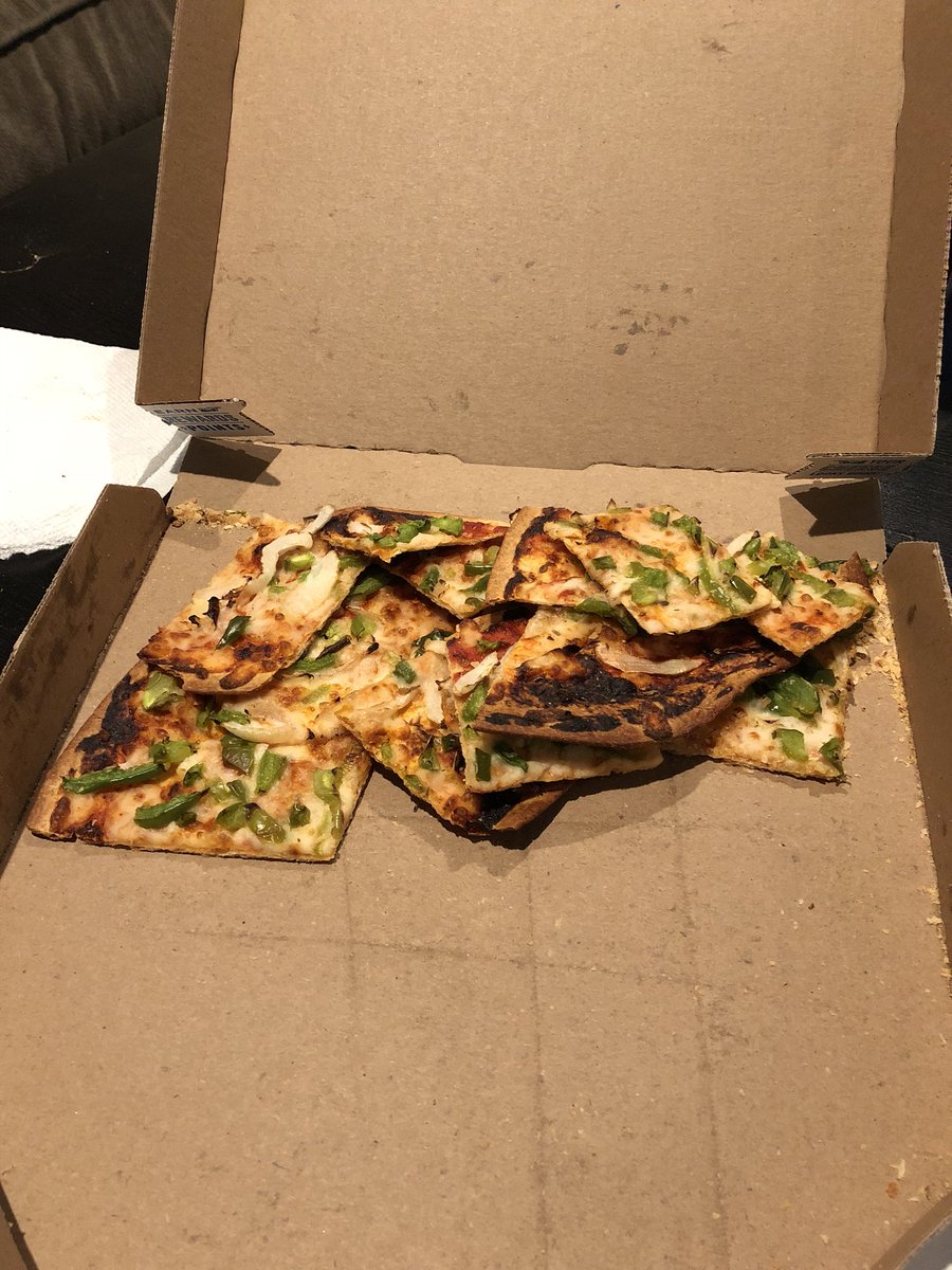 Hey <a href="/dominos/">Domino's Pizza</a> thanks for getting us our pizza an hour after the quote. At least it looked like this when it finally came. 🙄🙄🙄