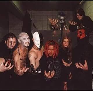 dead20182's tweet image. #Kittie #Mudvayne #AllInTheFamily #NuMetal