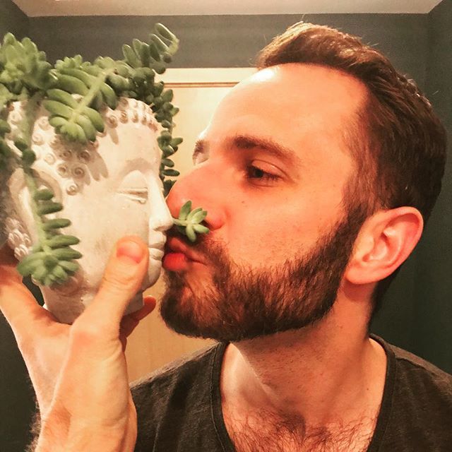 I got fake buddhas showing real love to me