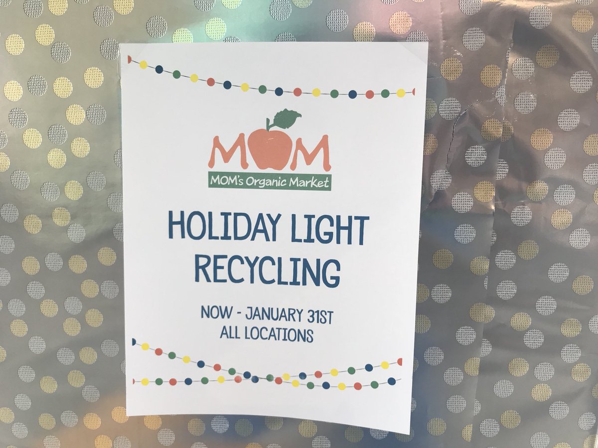 MOMsOrganicMrkt's tweet photo. Don’t forget to #recycle your broken holiday light strands at MOM’s through Jan 31st! ♻️🎄 https://t.co/zOiQ4YG2El