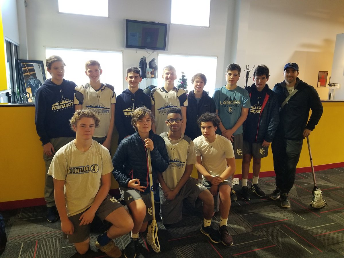 fountaincitylax's tweet photo. 2022 group finished tied for 3rd at the @NXT_events Chicago indoor championships! Way to go boys! #FCLax #MadeASplash https://t.co/MmBzrZ0ui6