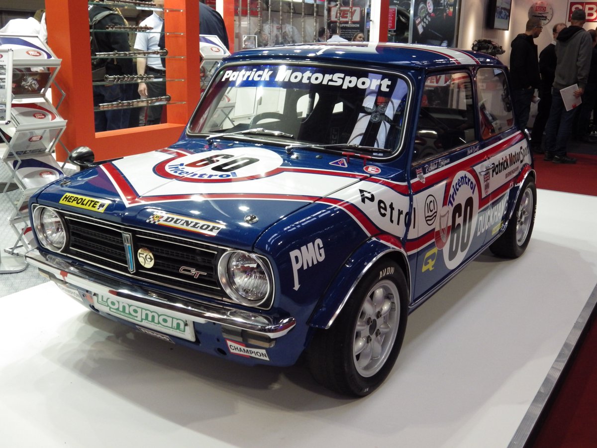QuaifeEng's tweet photo. The racing Minis of #SwiftuneEngineering are a pleasure to behold. This 1275GT Longman replica at the #AutosportShow features a range of #Quaife products including the QDF36K ATB, and is the test-bed for the upcoming QKE18A 5-Speed Sequential... https://t.co/63RXyEWj5Q