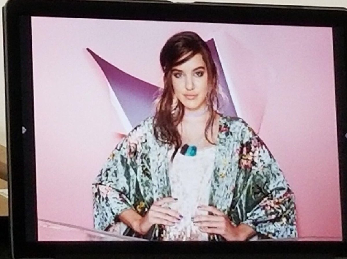 LilimarMum's tweet photo. AMAZING.... photoshoot with @IamLilimar for @girlslifemag 💖 #Nickelodeon #KnightSquad #GirlsLifeMagazine #Fashion #Style #BehindtheScenes ✨💞💫 https://t.co/Nx1mZDkuyb