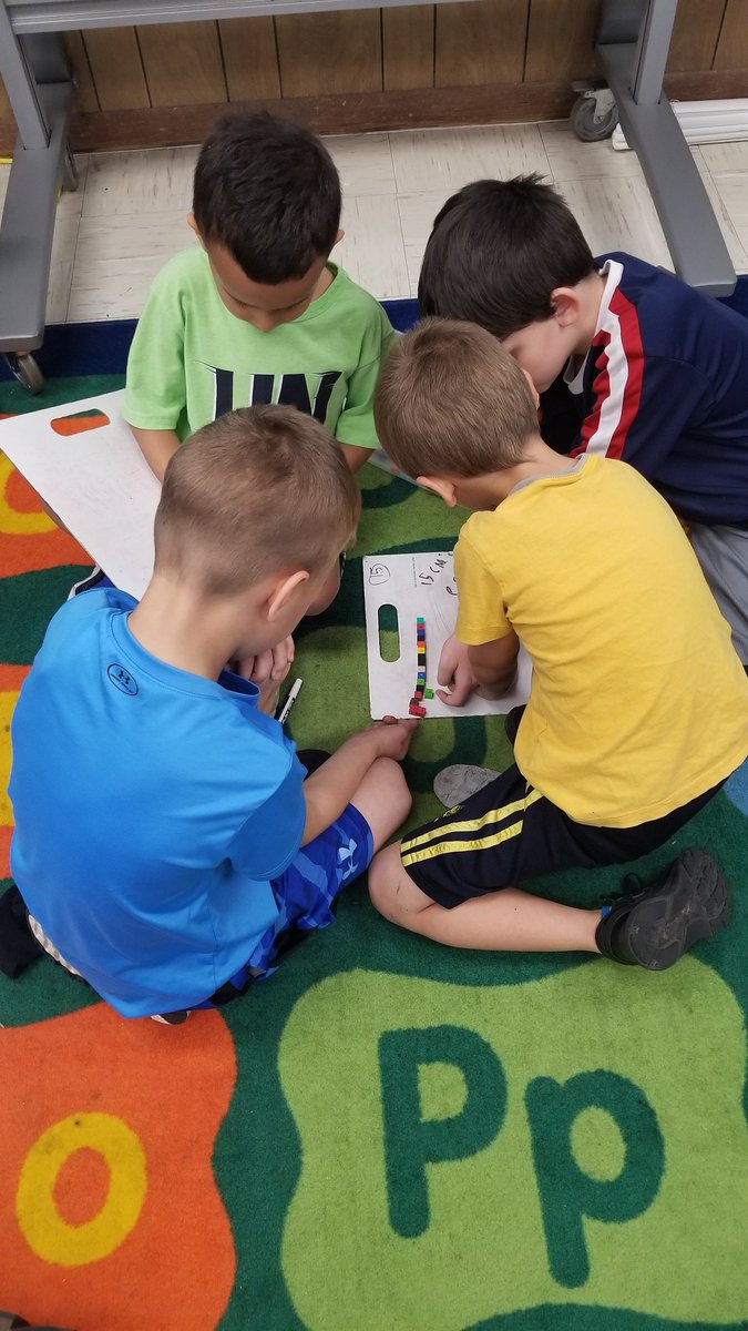 JenBu1022's tweet photo. Using centimeter cubes to measure and compare lengths. #mathisfun #engaged https://t.co/7cMWaji7NW