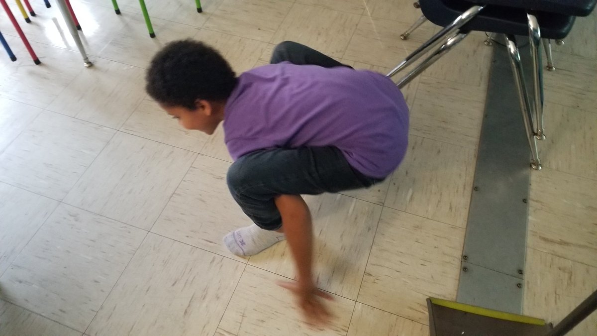JenBu1022's tweet photo. Dance party!! We filled our cotton ball jar!! #1stgradefun https://t.co/BgBsl1KPcZ