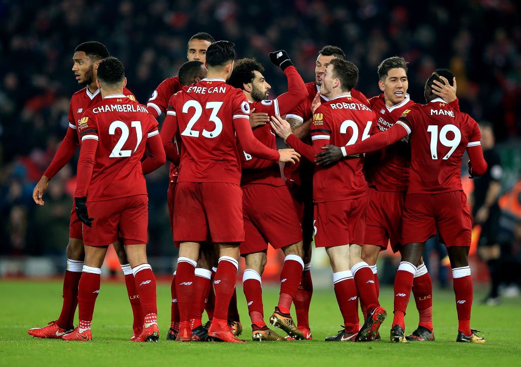 ¡En casa mando yo! Liverpool venció 4-3 al Manchester City de Guardiola en un partido apasionante y le rompió el invicto de 30 duelos sin derrotas en la #PREMIERxESPN. Chamberlain, Firmino, Salah y Mané los goleadores del local.
