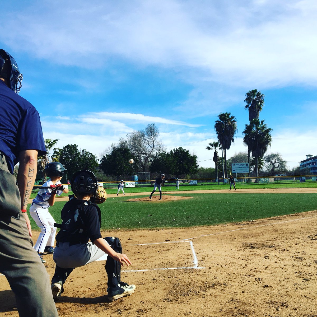 HBA_Sports's tweet photo. Let’s #PLAYBALL!!! #WeAreHBA #TheHBAWay #SundayFunday #SanDiego #baseball #sandiegobaseball #baseballteam #travellball #travelbaseball #travelteam https://t.co/BRqF8JZMLr