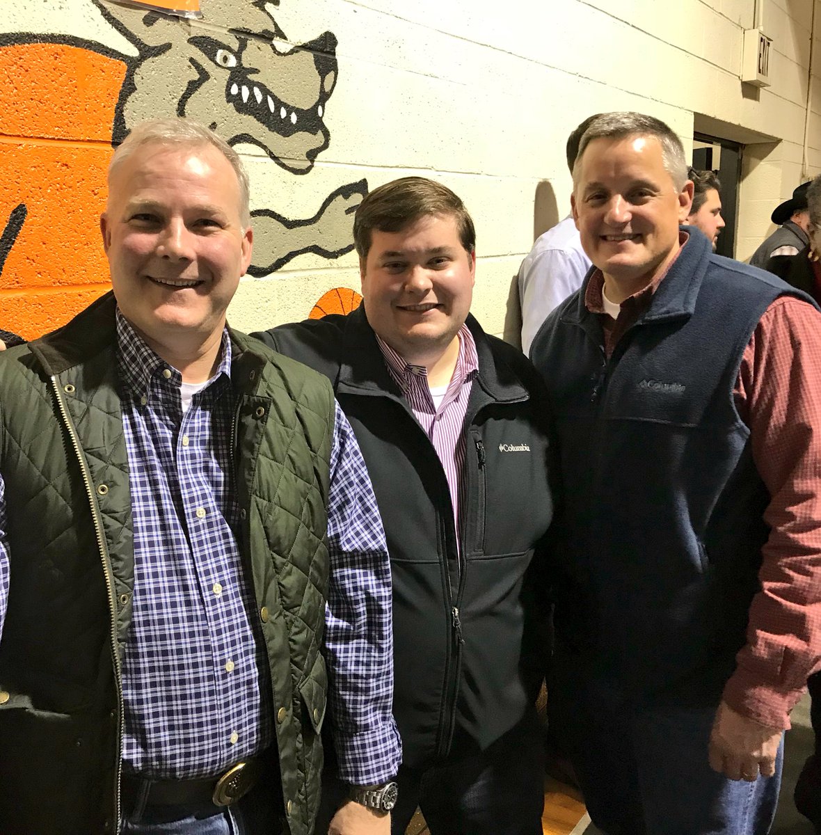 lbengilmore's tweet photo. I'm fortunate to have worked for @bruce_westerman and currently work for @TG4Arkansas. Both work incredibly hard to make #Arkansas a better place! #CoonSupper #75YearsofCoon #arpx #ar4 https://t.co/7g4svFetXb