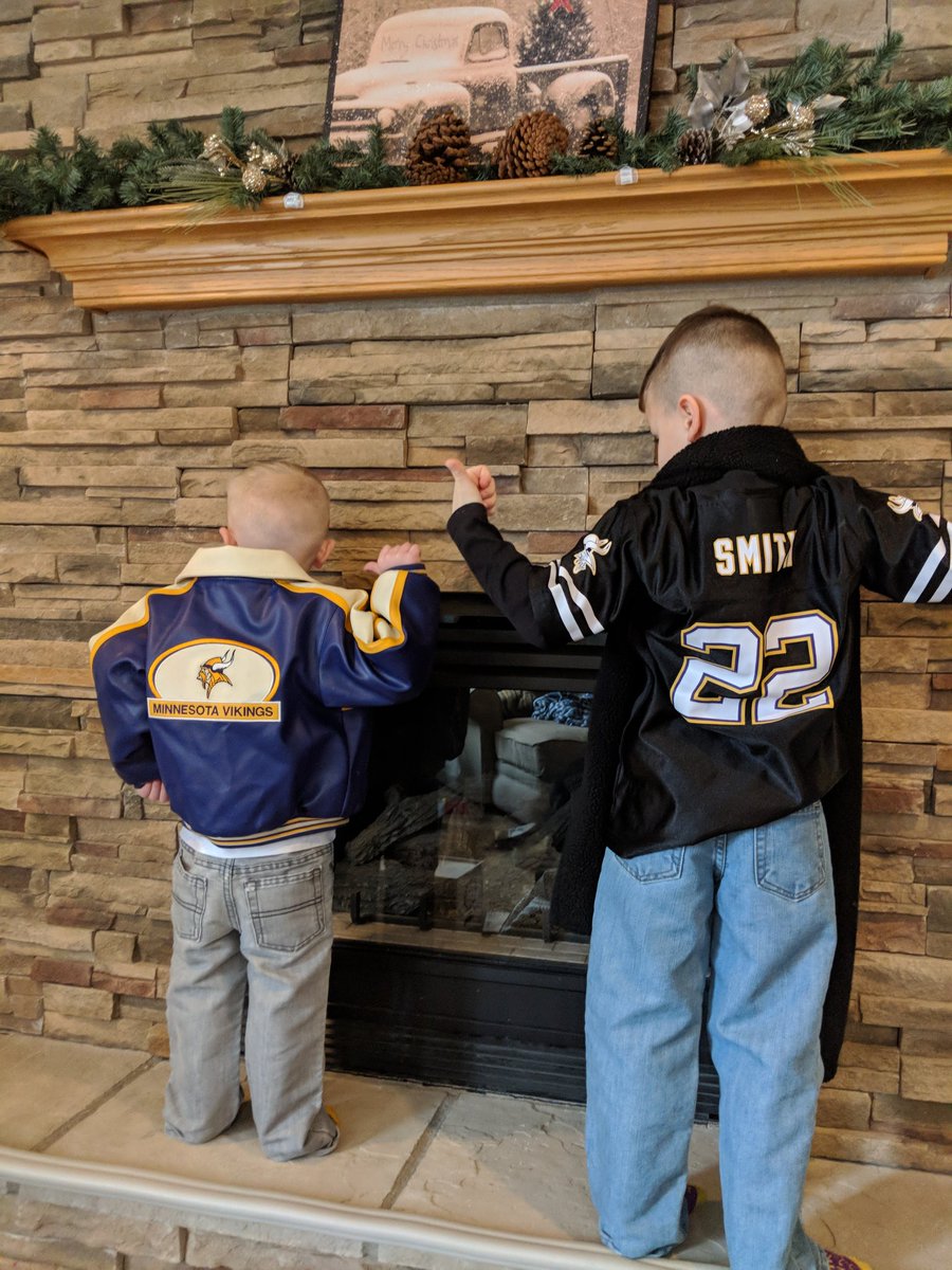AaronLefebvre1's tweet photo. @Vikings  #BringItHome https://t.co/g9CTb4SDey