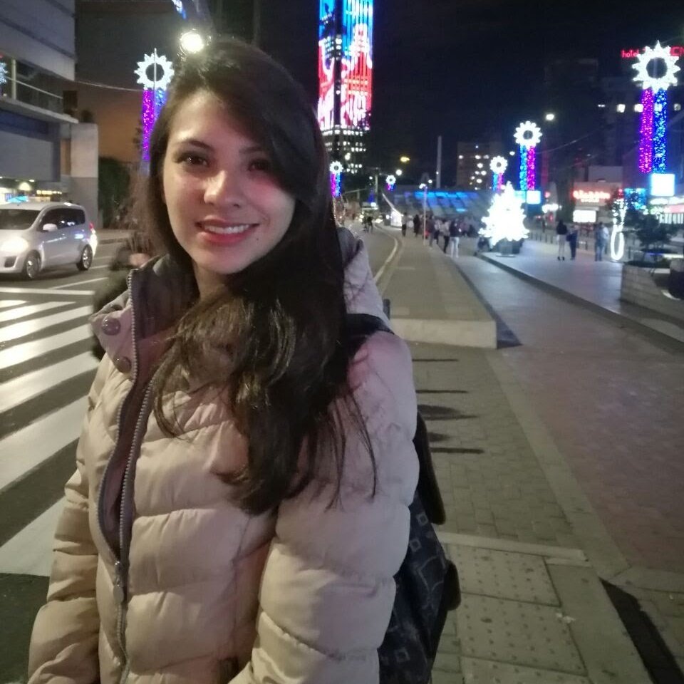 mapi2993's tweet photo. #NuevaFotoDePerfil https://t.co/lZqAzeCX2P
