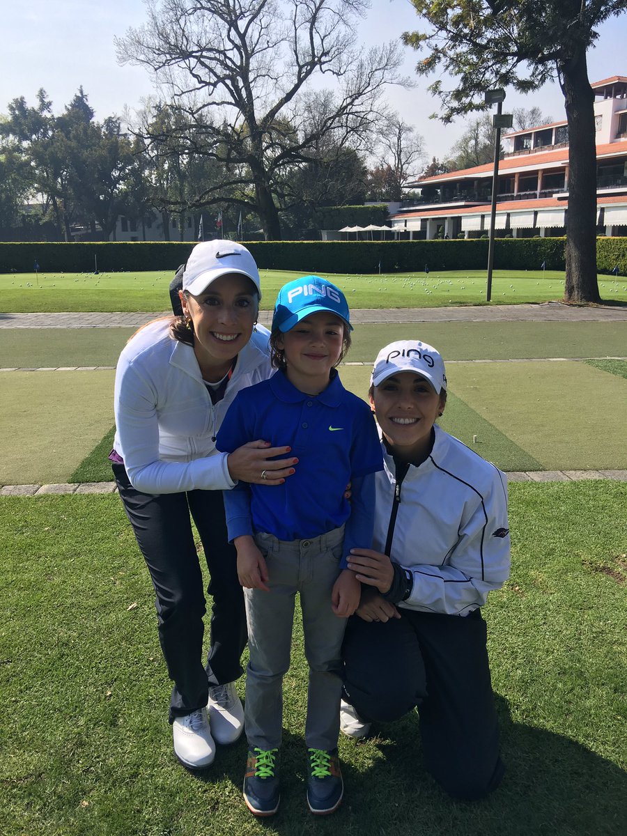 Increíble mañana con las mejores profesionales de golf mexicanas, gracias por su apoyo a los niños <a href="/MacusRamos/">Margarita Ramos</a> <a href="/AGVM1/">AGVM Golf</a> <a href="/IGPMGOLF/">IGPM</a>