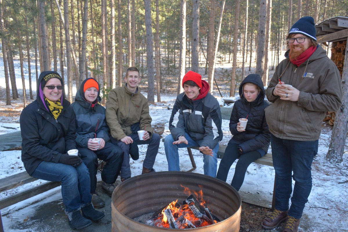 CampBarakel's tweet photo. Hot chocolate. Warm fire. Crisp air. In the beautiful Northwoods of Michigan. This weekend was full of great Barakel experiences that helped form and strengthen lasting relationships. God has surely blessed. #PureBarakel #BarakelWinter #BarakelTeenRetreats https://t.co/lrQrkSZONE