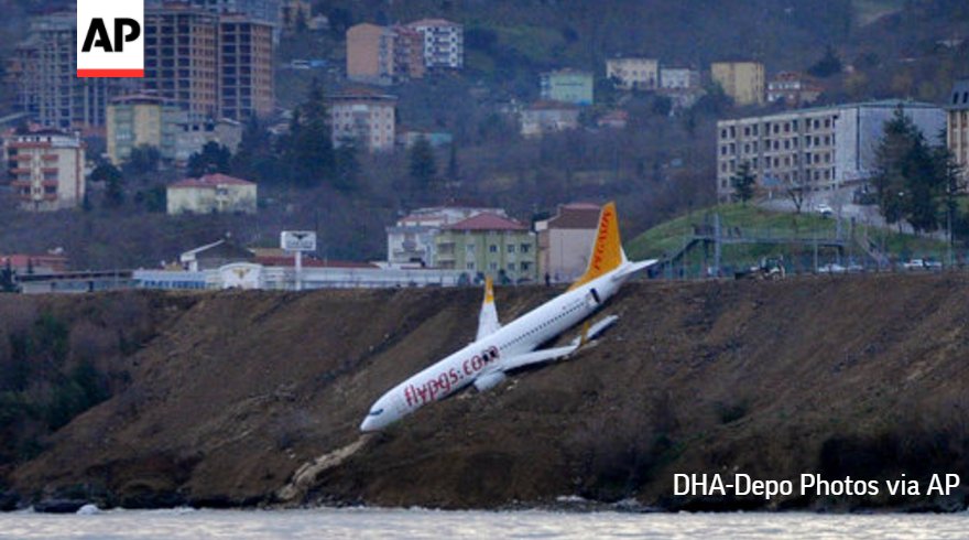 AP's tweet photo. Their plane skidded off a runway in Turkey, its nose just feet from the sea. Injuries? None. https://t.co/WpFkCwwGpz https://t.co/NPvfb9sFLs