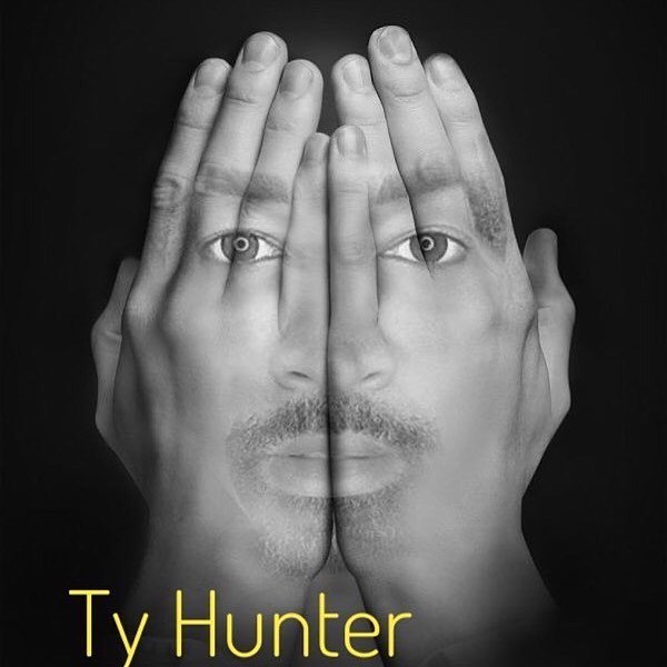tytryone's tweet photo. 💛 #Repost with @Repostlyapp #goodafternoon #world
#shoutout to #tyhunter
#fashiondirector /#stylist / #designer
@tytryone
#fashion
#icon
#art
#artist
#handoverface
#handoverfacebw
#blackandwhite
#cosmopolitan
#gq
#success
#hot https://t.co/Jl7UOfBYN5 https://t.co/ccsxvwud9d