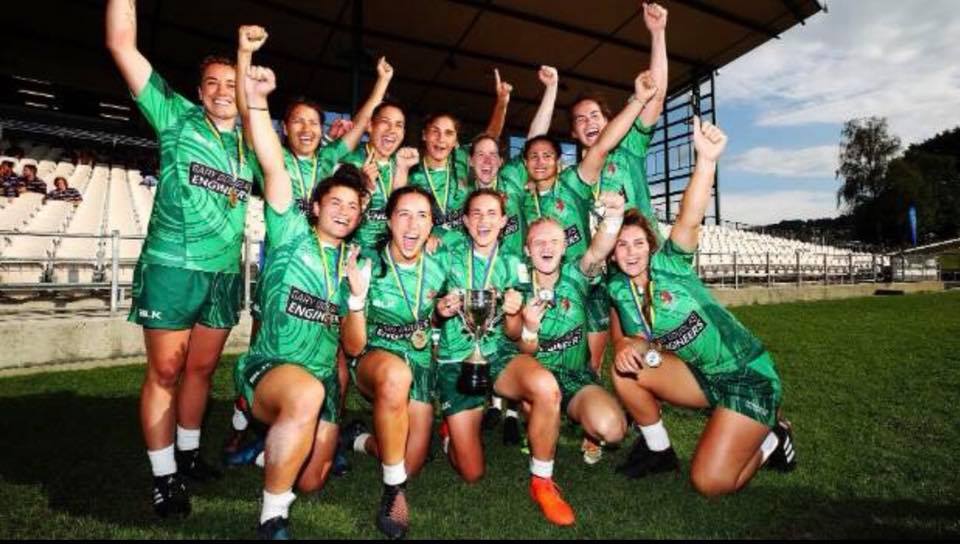 LSinNZ's tweet photo. The cup is coming home! Well done ladies - a truly brilliant performance 🏆 #6years6finals #4TimesWinners #MightyManawatu #ManawatuCylones @sportmanawatu @PNCityCouncil @CentralEDA @ManawatuTurbos @RugbyNZ_ @ManawatuNZ @VenuesEventsPN @SRI_NZ https://t.co/jyqNPnOENP