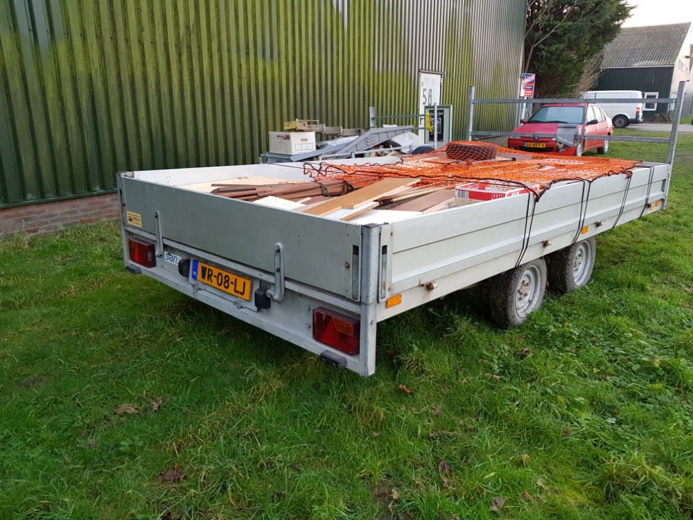 tVeilinghuis's tweet photo. Even voorstellen Kavel 157 een Aanhangwagen met lier en oprijplanken, doe een bod op onze nieuwe online veiling website Alots.eu https://t.co/btr6Hc06JK #onlineVeiling #veiling #onlineAuction #auction #aanhangwagen #saris #remorque #autoambulance https://t.co/fp9j2SyM7V