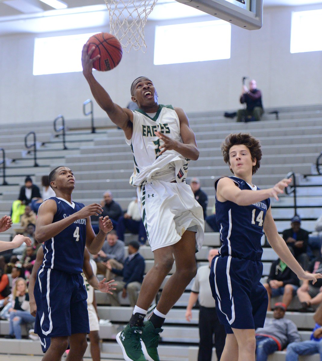 HighSchoolOT's tweet photo. St. David's held off a comeback in the 4Q by Northeastern, 52-46: https://t.co/syaLmkD7Kz
Photos: https://t.co/GZZr6g8VMn
Highlights: https://t.co/G0bBytOzw5
#HSOTShowcase #HSOT https://t.co/L5RnlTjY4G
