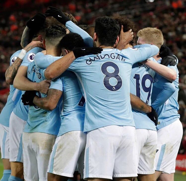 sterling7's tweet image. This defeat won’t define us, we pick ourselves up n go again! #MCFC