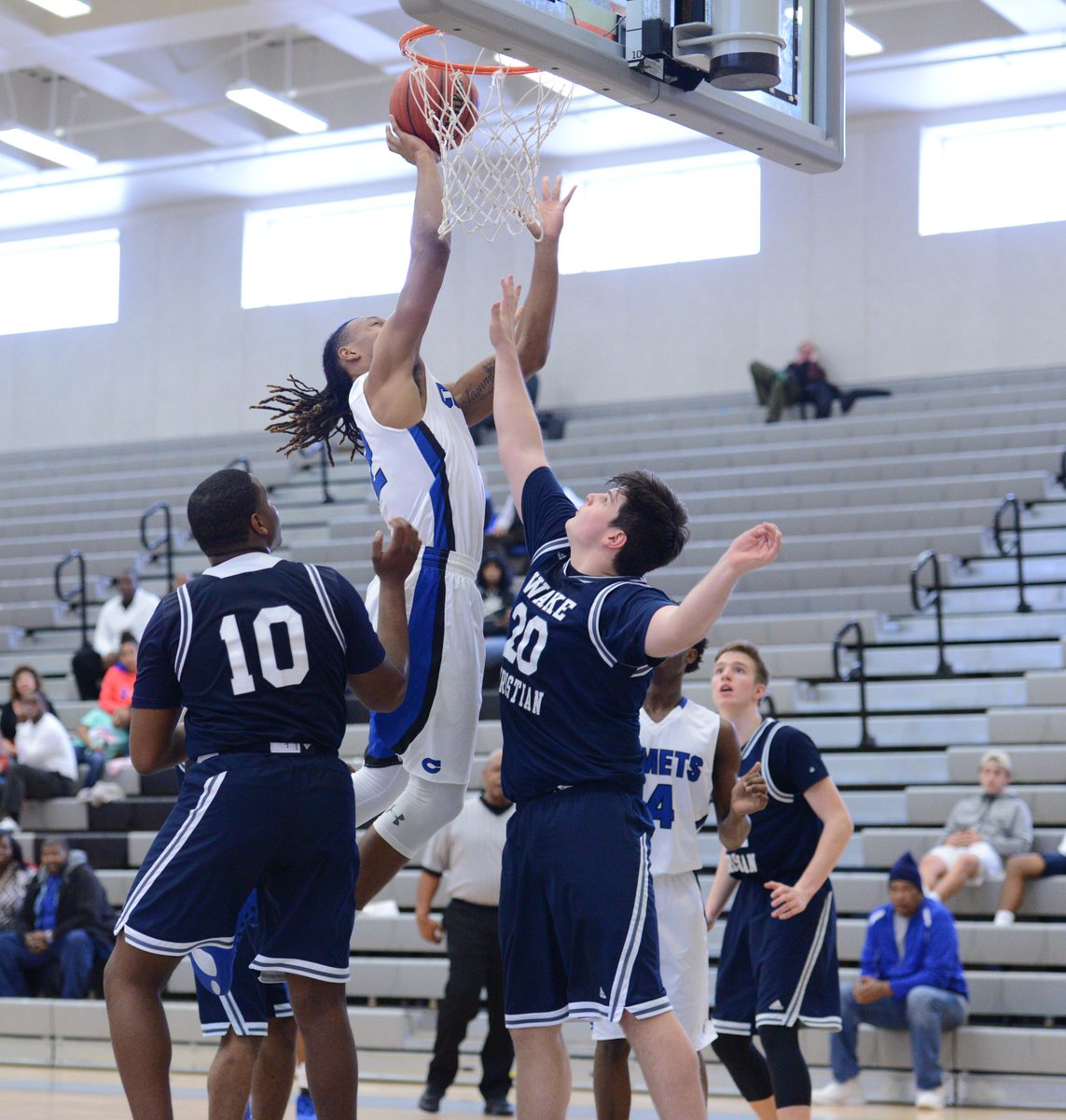 HighSchoolOT's tweet photo. After a slow start, Clayton rallied in the second half to beat Wake Christian: https://t.co/SWdnesFTs4
Photos: https://t.co/T0K6wBqdH0
Highlights: https://t.co/yOFwIHgSeU
#HSOTShowcase #HSOT https://t.co/LlxxkKdKSz