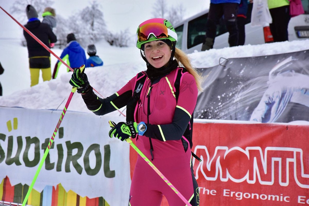 AlbaDeSilvestro's tweet photo. Yeppa!🤩 1^ai campionati Italiani Assoluti! @SkialpraceAhrnt @dynafitNA @Pomoca_skins @VisionOfEmotion @adidaseyewear #mountopia #speedup #visionofemotion #skimogirl #smile https://t.co/HxD1niHo8F