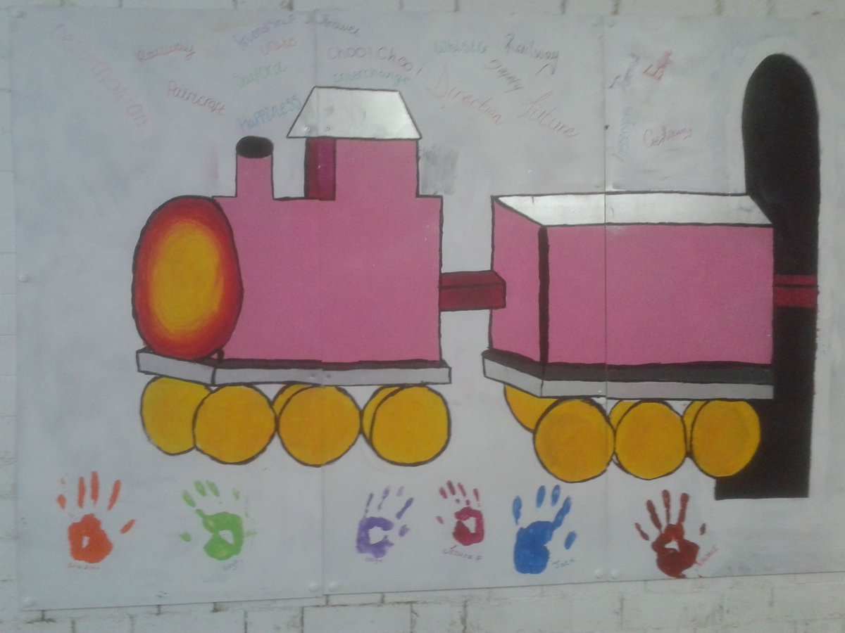 PatricroftFROPS's tweet photo. Photos of the #TrainMural in the underpass at #Patricroft station, as produced by youth #volunteers from #Eccles @ncs2017team10 working with @SalfordFDN, and as featured on the @NorthernAssist website News page
https://t.co/SQ27NE7VCu https://t.co/XRQQZD0OvN
