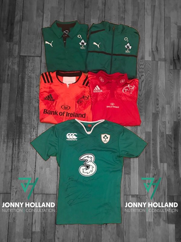 Round 2 🎁

<a href="/SimonZebo/">Simon Zebo</a> was kind enough to give me some bits to give away. Hopefully not the last of his Irish gear! ☘️

To enter retweet and sign up at:

jonnyholland10.com/email-sign-up/ 

I’ll pick the winner randomly- there is another prize to be won on my Instagram