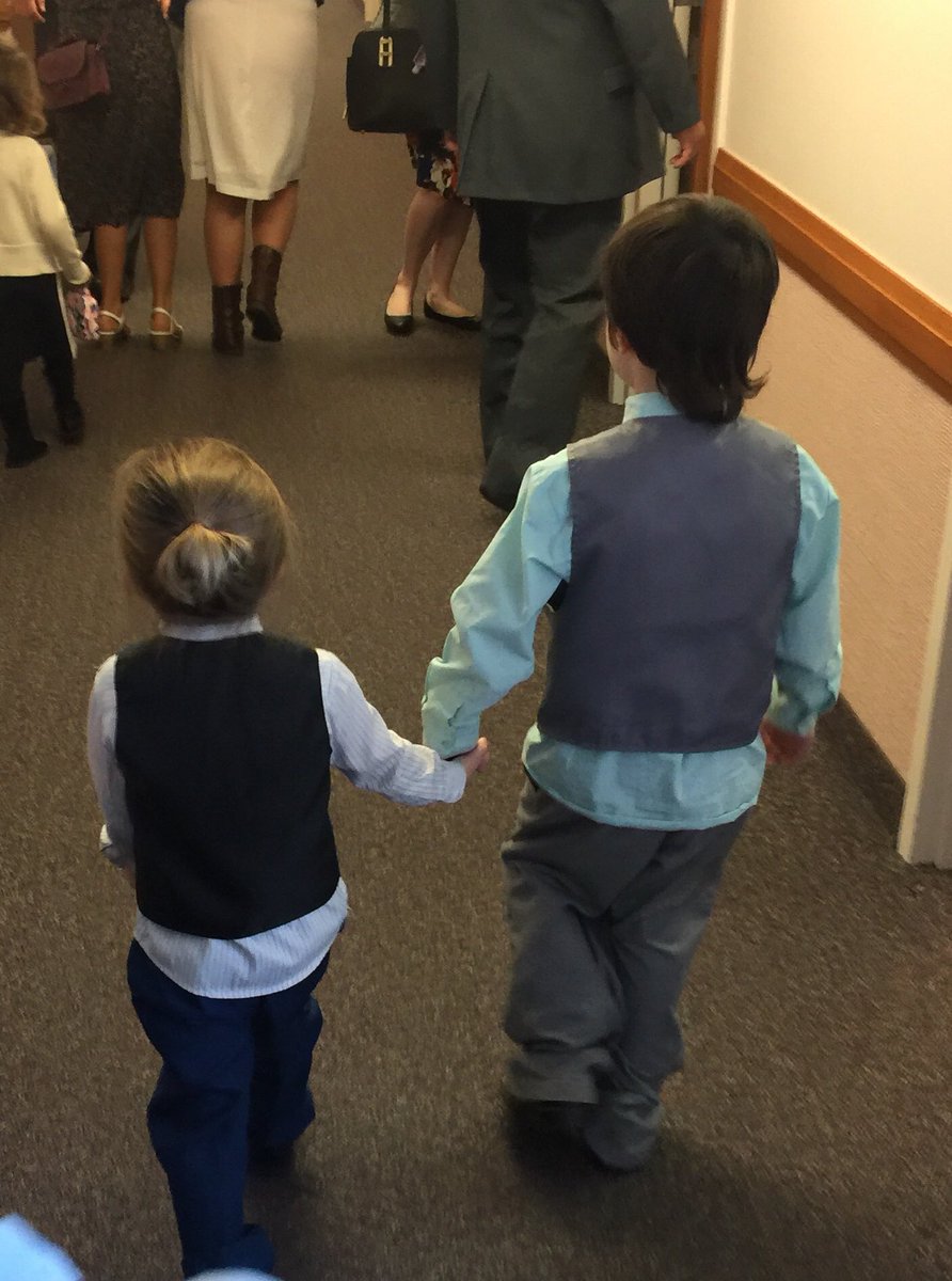 jvfiso's tweet photo. Today is Vaiβs first day in Sunbeams. TJ walked him to Primary and he was the only boy in his class not in tears π #Fiso3 #winning #littlemanbun #JesuswantsmeforaSunbeam https://t.co/1746uBI5Jv