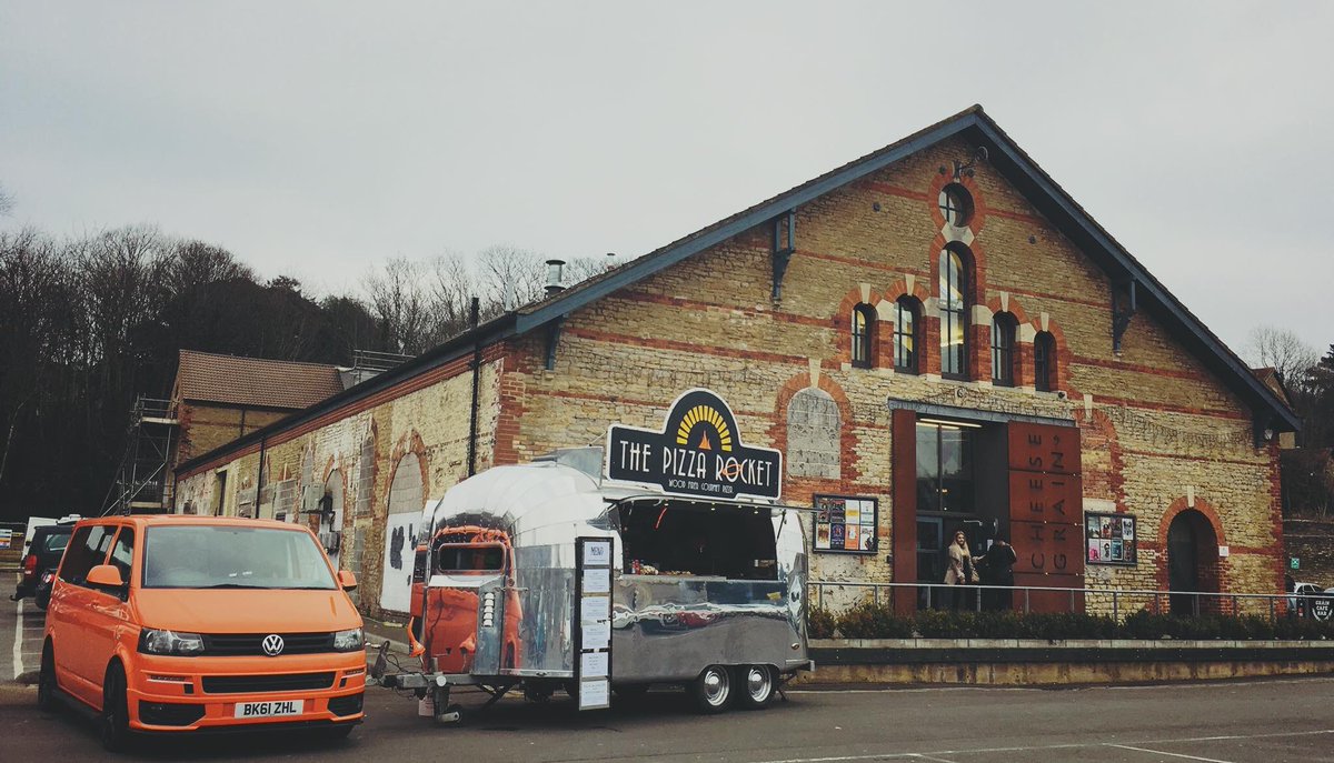 facebook.com/ThePizzaRocket…