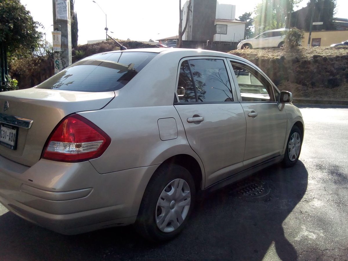 Lo detiene  @SSP_CDMX con más de 27 lunas de espejos que robó a carros en @Del_Coyoacan  y <a href="/DelegacionBJ/">BJ</a> Se busca a víctimas que lo denuncien