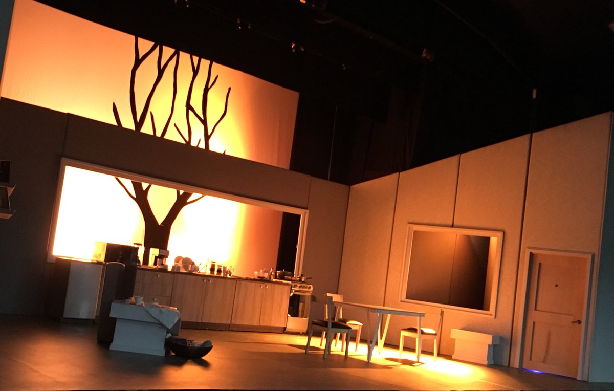 Conversaciones con mamá en <a href="/Teatro11deJul/">Teatro 11 de Julio</a> con la primera actriz Queta Lavat y Jesús Ochoa 👏🏻👏🏻👏🏻👏🏻 google.com.mx/amp/amp.eluniv…