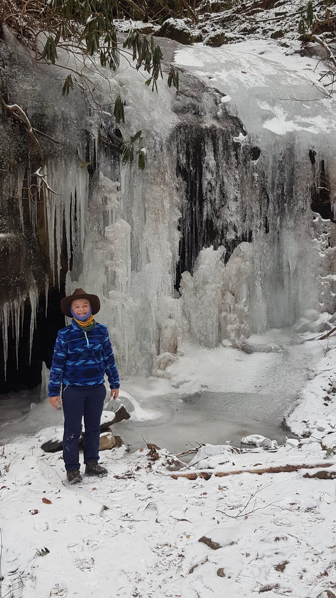 ScottParkey's tweet photo. Little day hike on the #Sheltowee https://t.co/CFr57UtPDZ