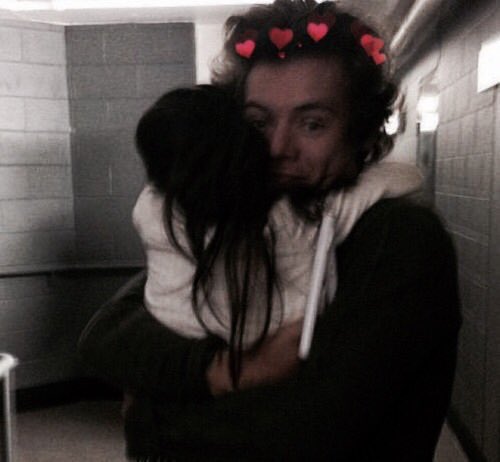 flowrhstyles's tweet image. The real act of kindness is in the day to day we do with the next, @Harry_Styles has been an important part of my heart and my soul in recent times, dream that dreams together becomes real , help me giving rt in this tweet, for mine to come true! Thanks in advance , be happy.