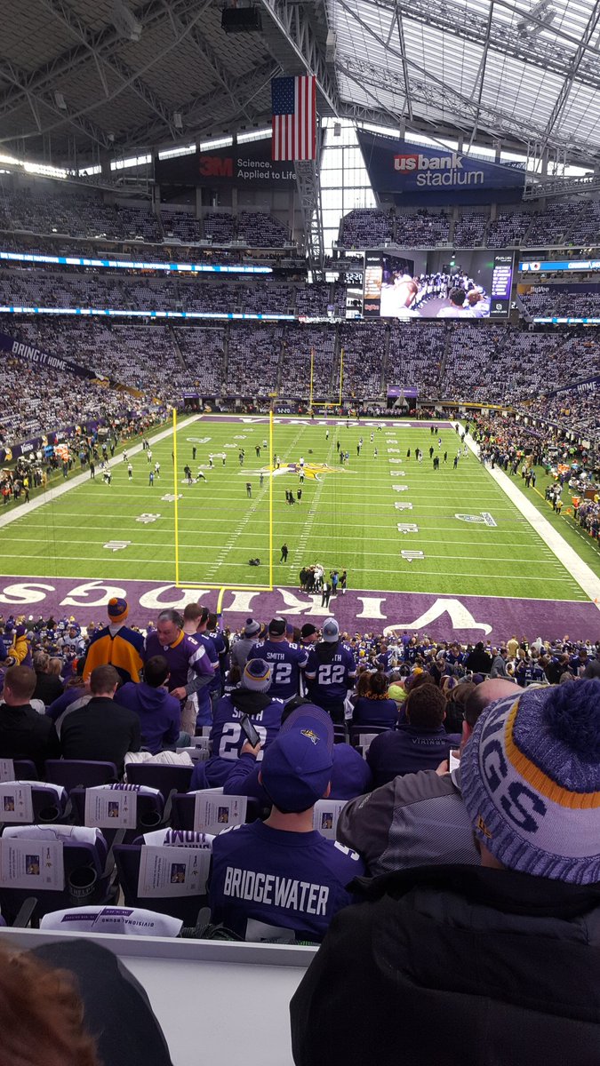 Darrick_Becken's tweet photo. SKOL VIKINGS!!!! LET'S BRING IT HOME!! https://t.co/dX4Ogyv0rG