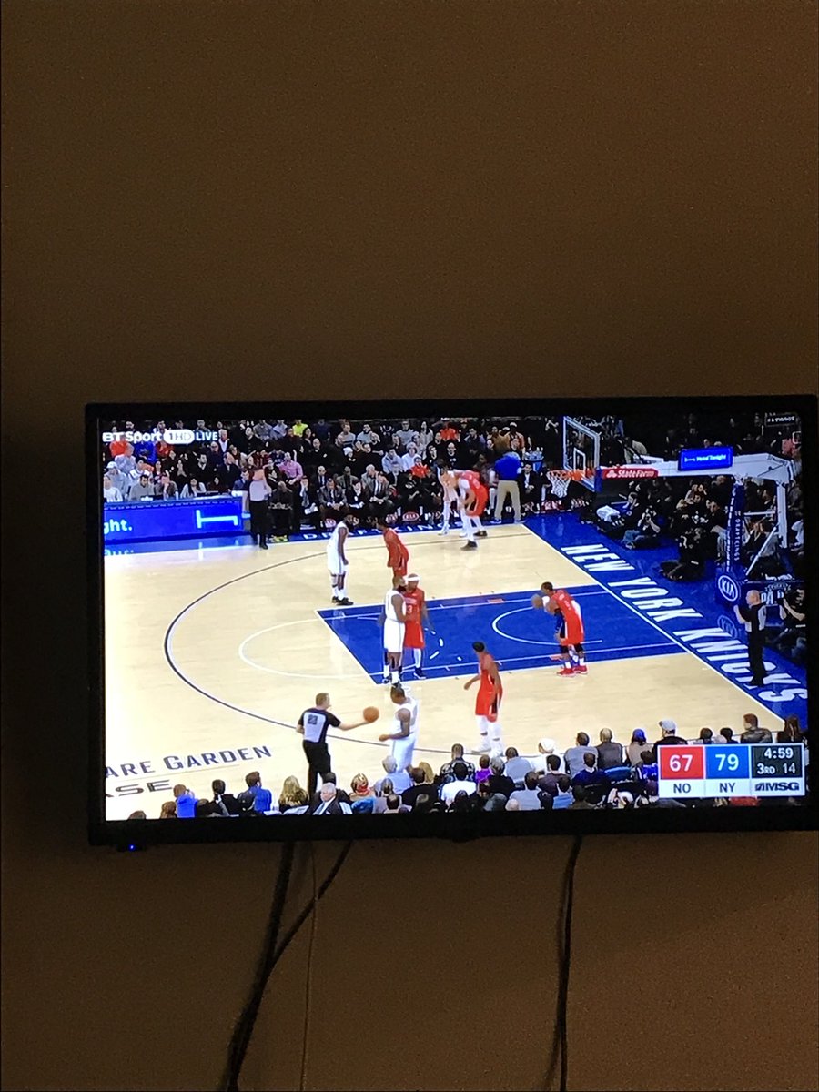 Coults_11's tweet photo. Pretending I’m there again.. #Knicks 😢🏀🇺🇸 https://t.co/sr5OAnOrNt