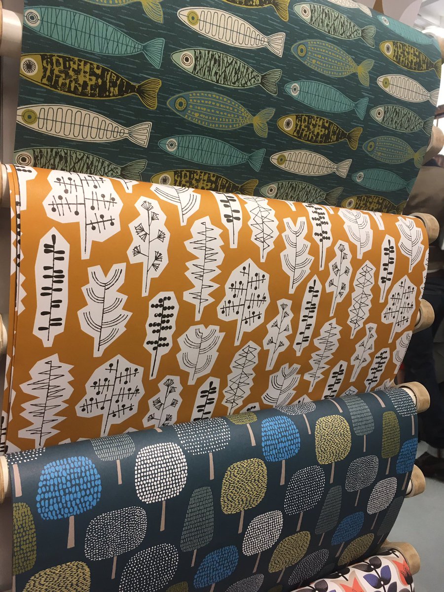 Ebirdcards's tweet photo. Amazing first day at @TopDrawerLondon #topdrawer #tradeshow #standY44 #cards #wrap #packs #birthdaycards #Olympia https://t.co/I666YlUhAC