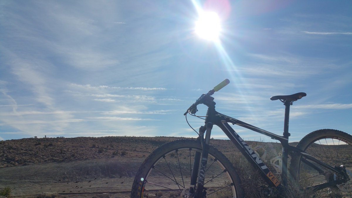 cjgranda's tweet photo. Awesome day in the #dirt https://t.co/xGEQdkRLqU