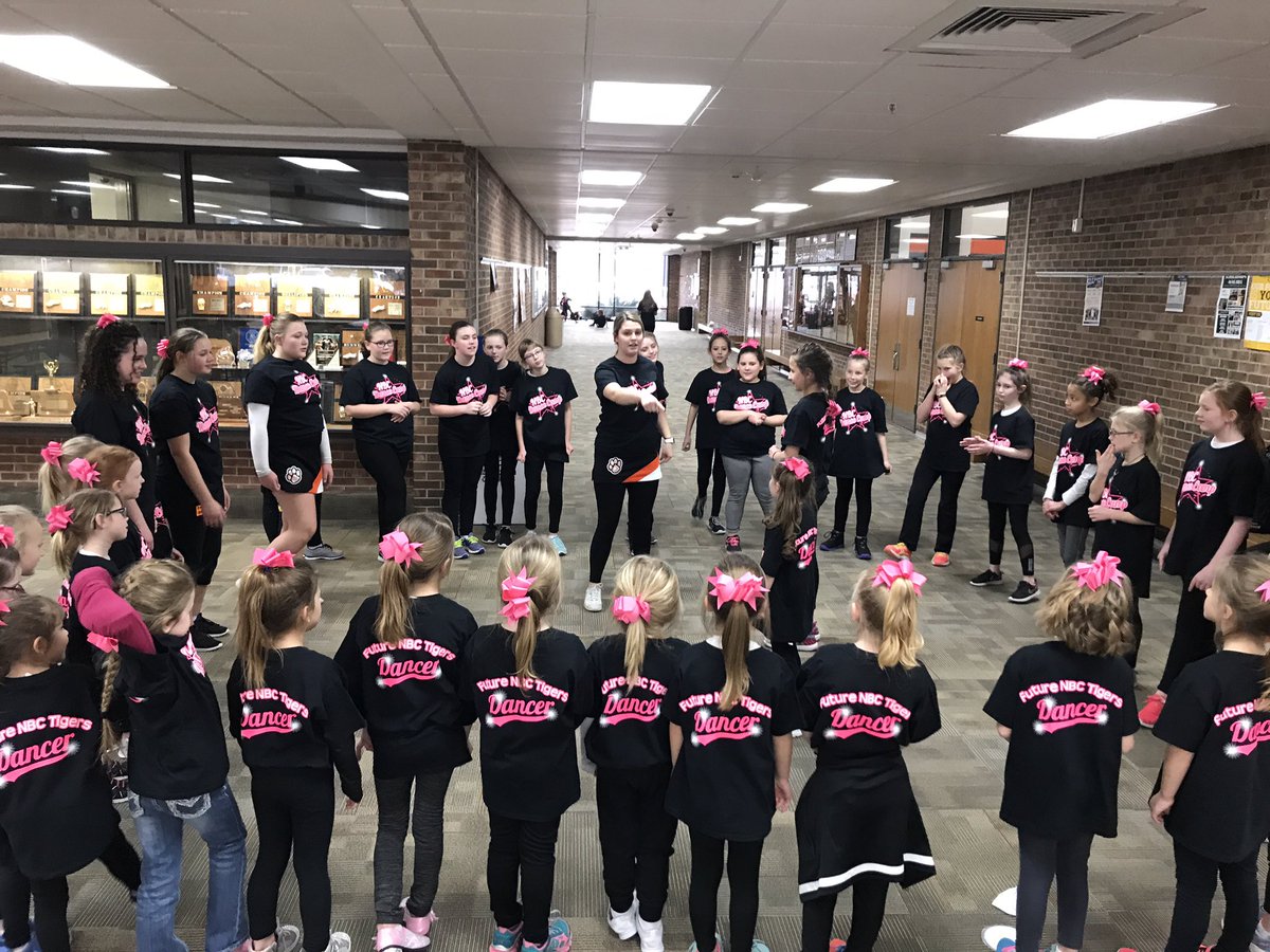 Katie Wright tweet media