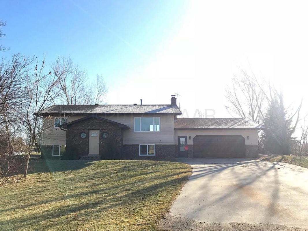 ErickaSchott's tweet photo. Fal... https://t.co/jU9M3bGHxx  Berkshire Hathaway HomeServices Premier Properties 1815 38th St. S. Fargo, ND 58103 https://t.co/e498SWowYz