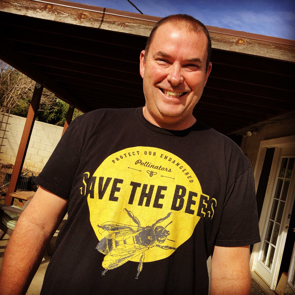 kohlersquared's tweet photo. Considering the causes we’re most passionate about and this is near the top of the list. #saveourbees #honeybee #pollinators #liv2giv https://t.co/qEjrX4DziA