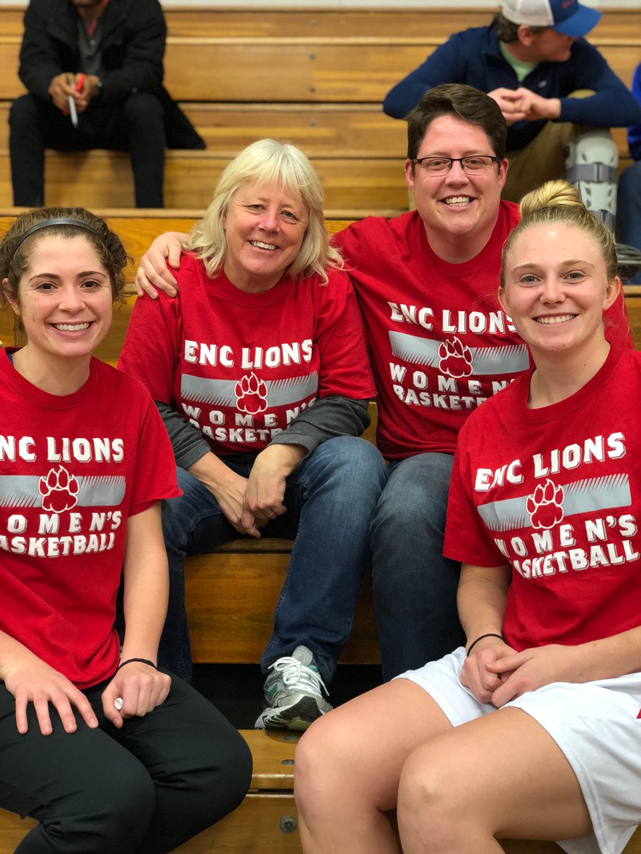 MPCwbb's tweet photo. The coaches had a great time this weekend visiting former Lobo Jack Arretche in Boston and seeing her play for Eastern Nazarene College #lobofam #lobostransfer #proudcoaches @MPCMonterey @MPCFDN @Jacckkkoo https://t.co/jfkv2pIvXu