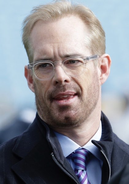 vikessquad's tweet photo. RT if you don’t like this man https://t.co/QL7p2NDT7z