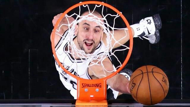 amigos mios, vamos a crear una temática para sumar votos

voy a publicar fotos de manu, para que le den RT y CITEN el tweet con el ht

¡VAMOS QUE QUEDAN POCAS HORAS ANTES DE QUE TERMINEN LAS VOTACIONES!

POR MANU (13) 

#NBAVOTE MANU GINOBILI