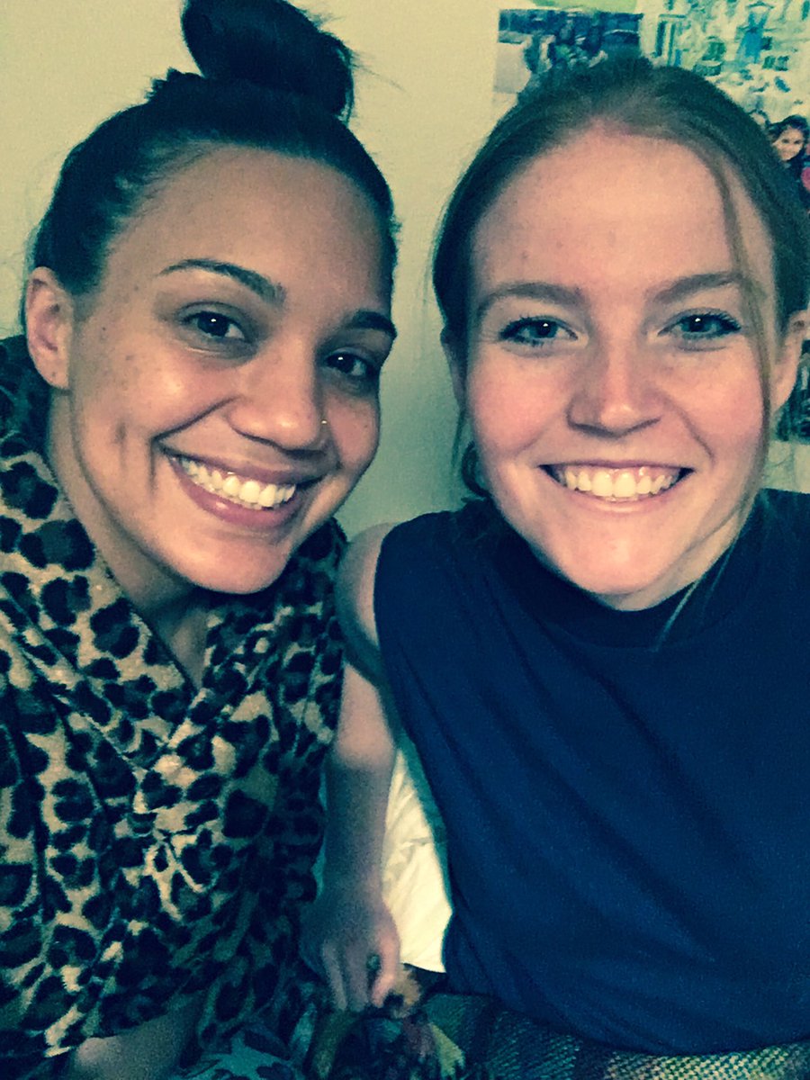 AshestoDiamond's tweet photo. Grateful for running buddies that keep me accountable!
#teamoften #conferencecall #thankful https://t.co/bmidxHuZXB