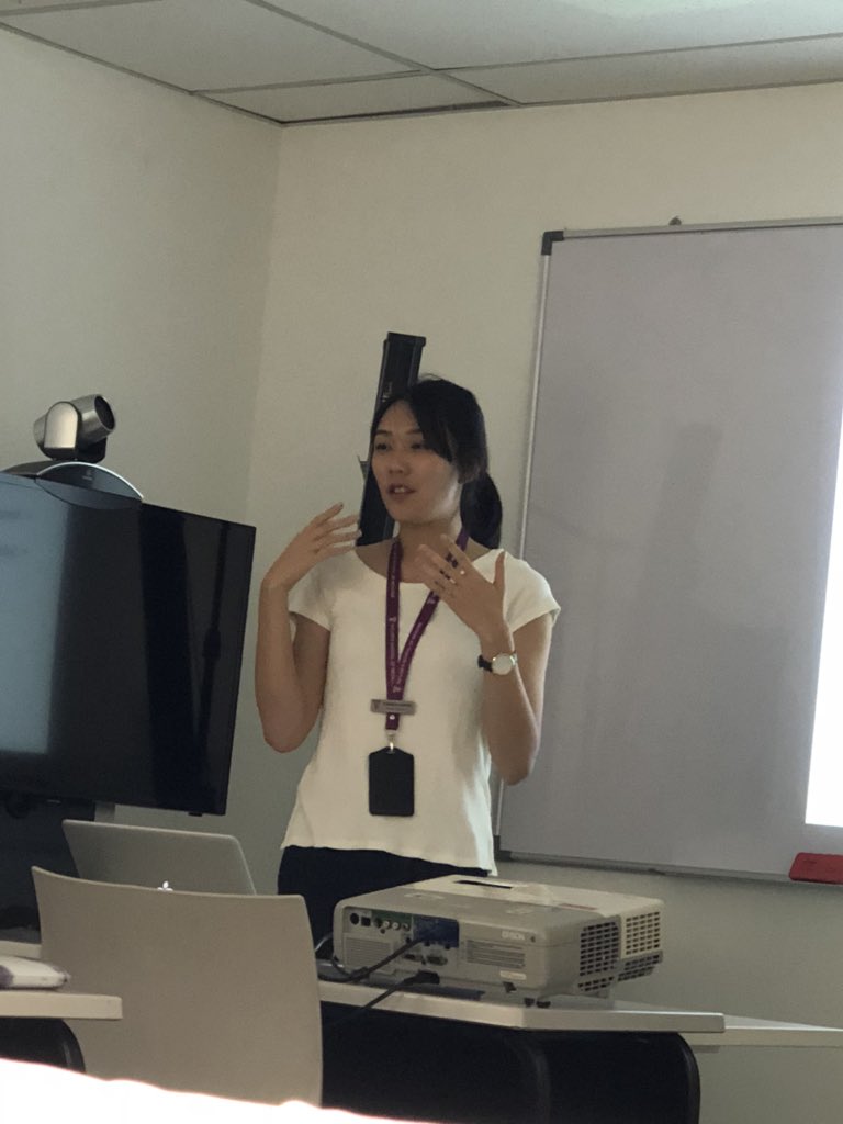 ssshukur's tweet image. Ching chong lady in action #brosupport 😂