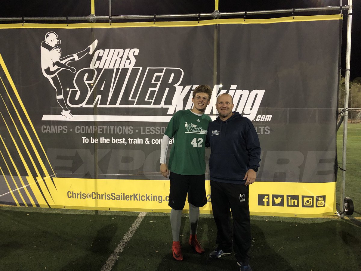 jacksoncgarcia's tweet photo. Great camp this weekend at the biggest camp in the world in Vegas! Finished in the top 4 amongst hundreds of kickers! Thanks again coach! https://t.co/TyGrnlV2eH