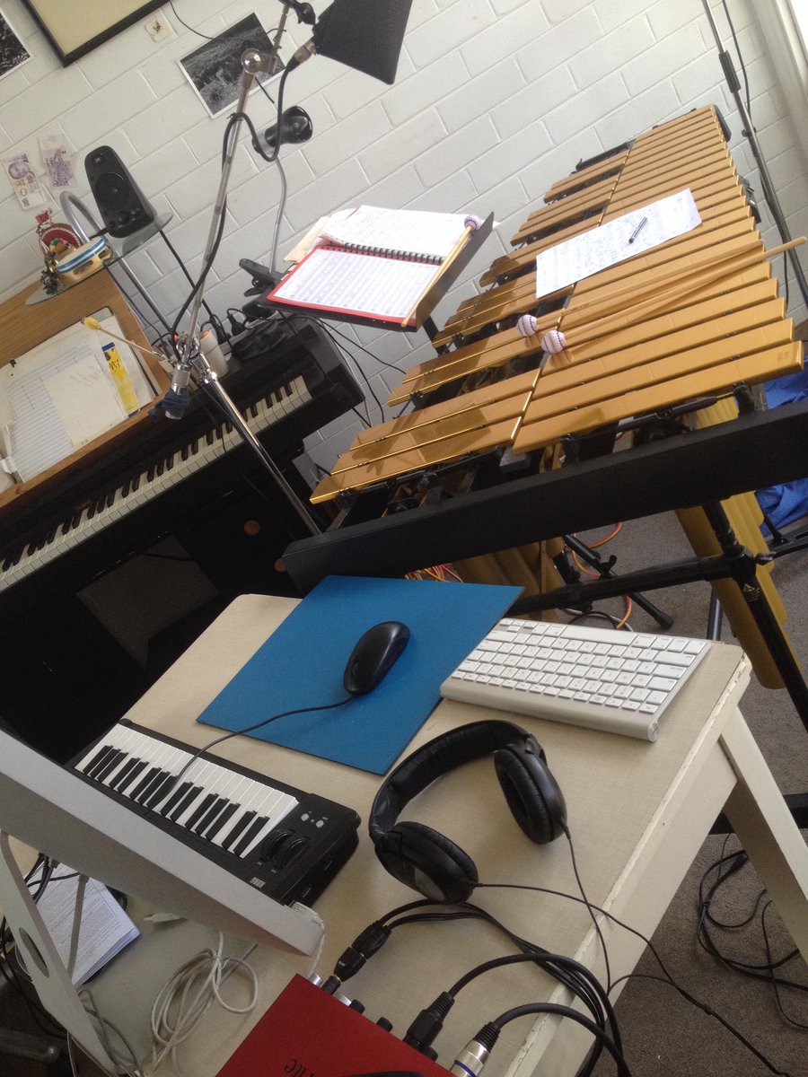 Zeitguy1's tweet image. Gonzo Bells...