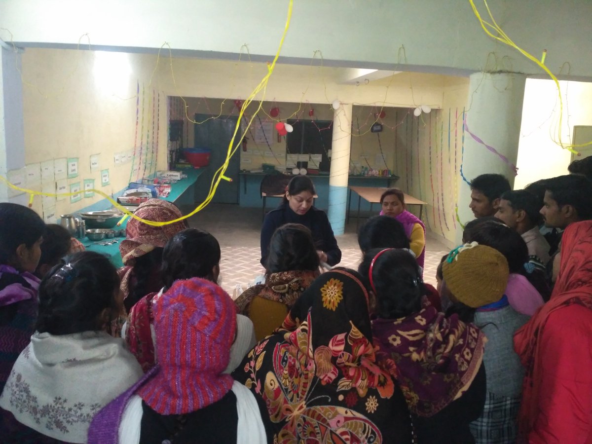 skill_anand's tweet image. Demo of equipment and teaching in G.D.A. Lab.