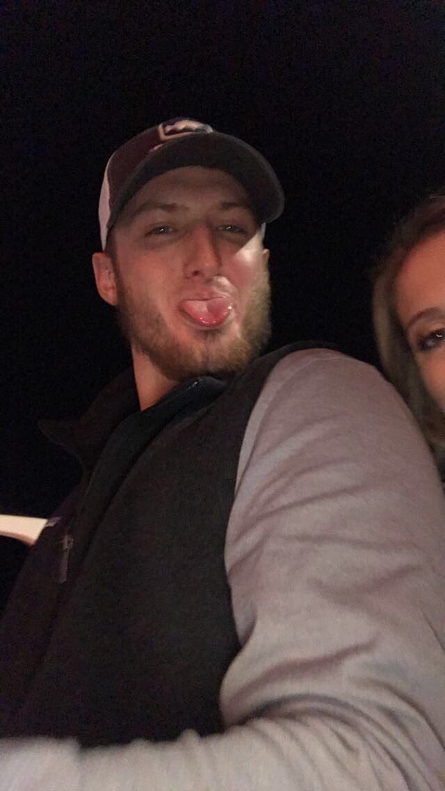 taylorKayeMoore's tweet photo. Happy birthday to my best friend and boyfriend all in one! Sorry I'm not there to celebrate. Love and miss you 😘 https://t.co/jE1tFRO0Xa